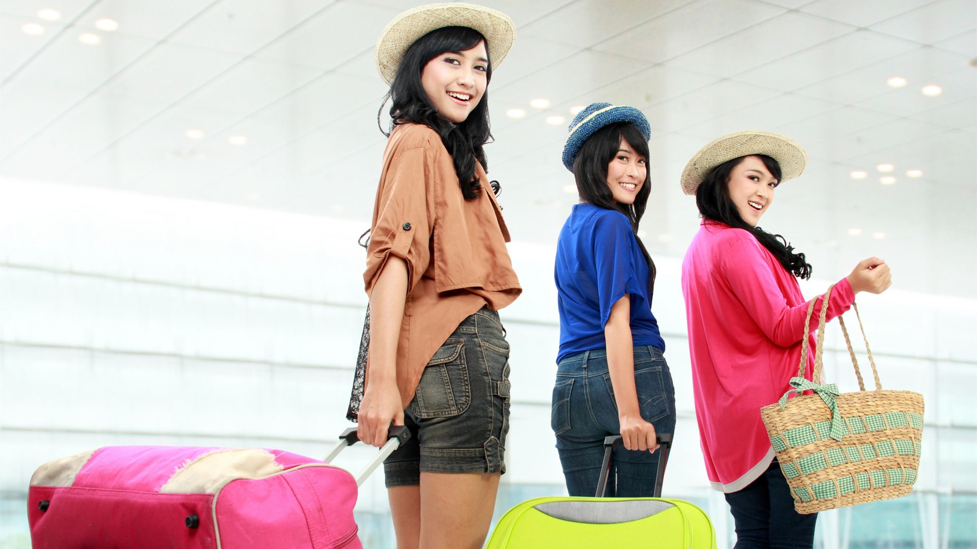 Chinese Women Hold Up Most of the Travel Industry | Jing ...